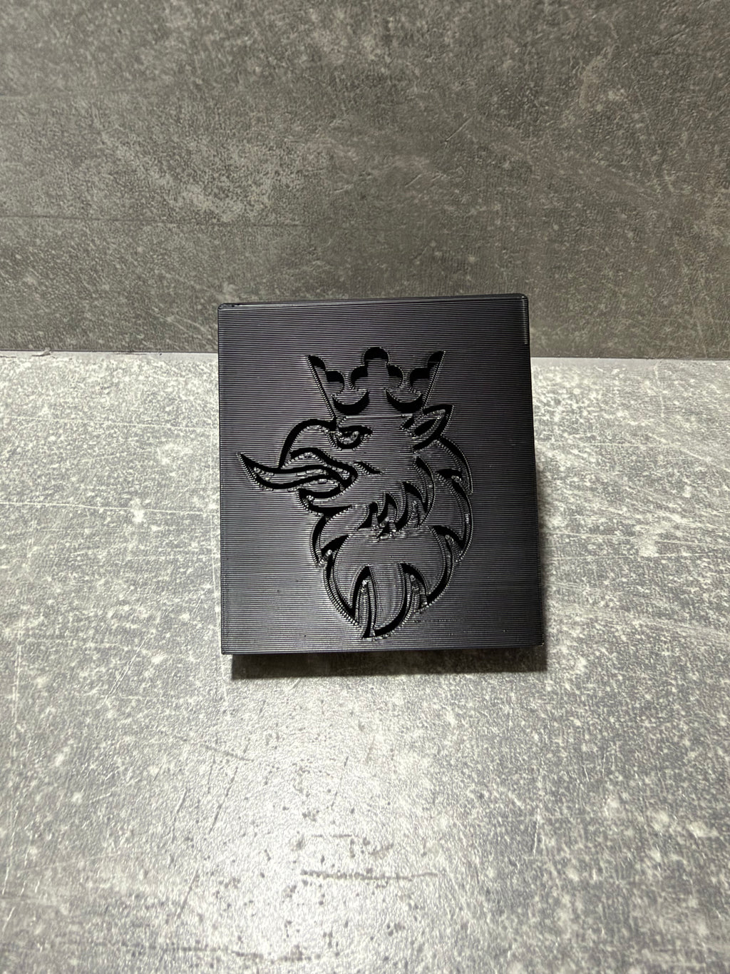 Scania Windscreen Gracemate Poppy Holder